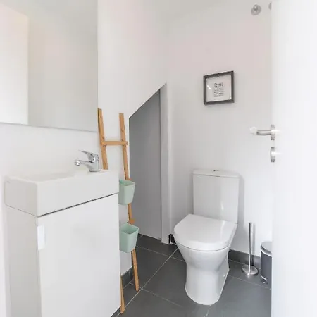 Hill House - No. 589b Appartement *